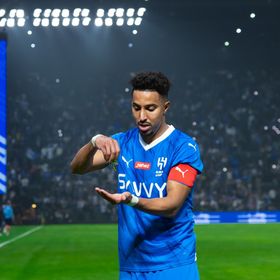 شاهد.. الدوسري يتقدم للهلال على الاتحاد بهدف رائع