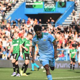 ديبالا خارج حسابات روما لمدة شهر بسبب إصابة عضلية