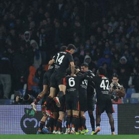 كومو يقصي نابولي ويتأهل إلى نصف نهائي كأس إيطاليا