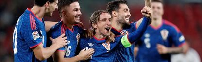 مودريتش يتجاوز بدر المطوع ويطارد رقم ميسي image