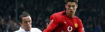 "ديربي الوردتين" بين مانشستر يونايتد وليدز image