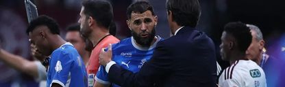 كم أنفق الهلال على خط الهجوم بالسنوات الأخيرة؟ image