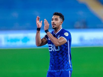 فرحة سالم الدوسري بعد تسجيل الهدف الأول للهلال في شباك العدالة - 15 يناير 2023 - Twitter/@Alhilal_FC 