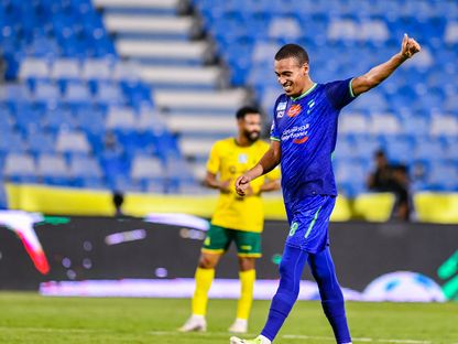 سفيان بن دبكة لاعب الفتح يحتفل بهدفه في مرمى الخليج بالدوري السعودي - 15 سبتمبر 2023 - X/@SPL