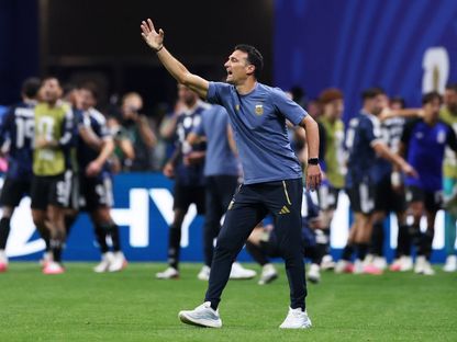 ليونيل سكالوني مدرب الأرجنتين خلال مواجهة إنجلترا في نصف نهائي كأس العالم - 15 يوليو 2026 - Reuters