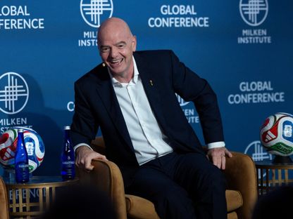 رئيس الاتحاد الدولي لكرة القدم جياني إنفانتينو خلال مشاركته في مؤتمر معهد ميلكن العالمي 2026 في بيفرلي هيلز - 5 مايو 2026 - Reuters