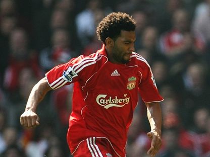 لاعب ليفربول جيرمين بينانت خلال مباراة أرسنال في الدوري الإنجليزي الممتاز - 31 مارس 2007 - Reuters