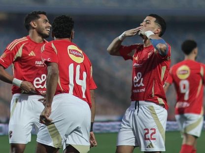 إمام عاشور يحتفل بهدفه في مرمى سموحة 7-1-2025 - Ahly/x