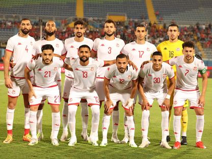 صورة جماعية لتشكيلة المنتخب التونسي قبل انطلاق مباراة مصر الودية في القاهرة - 12 سبتمبر 2023 - Facebook/Fédération Tunisienne de Football