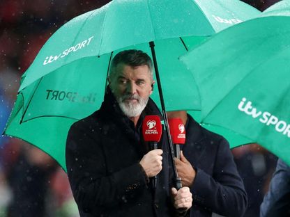 روي كين أثناء تحليل مباراة إنجلترا وصربيا على ملعب ويمبلي في تصفيات كأس العالم 2026 - 13 نوفمبر 2025 - Reuters