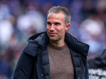 روبن فان بيرسي مدرب فينورد خلال مواجهة ألكمار في الدوري الهولندي - 10 مايو 2026 - X/@Feyenoord