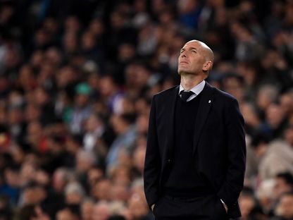 مدرب ريال مدريد زين الدين زيدان خلال مباراة في الدوري الإسباني - AFP