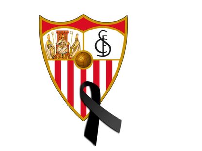 شعار نادي إشبيلية مع شارة سوداء حدادا على وفاة 3 مشجعين قبل مواجهة أتلتيكو مدريد - 25 يناير 2024 - X/@SevillaFC