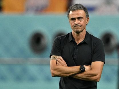 مدرب منتخب إسبانيا لويس إنريكي خلال المباراة ضد اليابان - 1 ديسمبر 2022 - REUTERS
