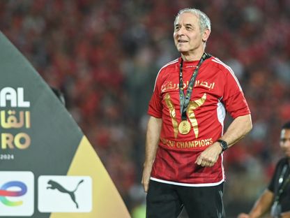 مارسيل كولر مدرب الأهلي المصري أثناء الاحتفال بالفوز بدوري أبطال إفريقيا - 11 نوفمبر 2024 - X@AlAhly