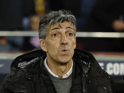 مدرب ريال سوسييداد إيمانول ألغواسيل خلال المباراة ضد برشلونة في كأس الملك - 25 يناير 2023 - Reuters 