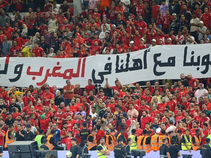 جمهور الأهلي المصري يتضامن مع المغرب وليبيا