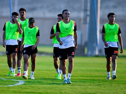 جانب من تدريبات نادي الزمالك استعداداً لمواجهة سيراميكا كليوباترا في الدوري المصري - 28 يوليو 2025 - X/@Zamalek SC