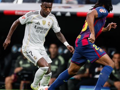 اللاعبون في صف فينيسيوس.. والريال في ورطة بسبب الأنانية