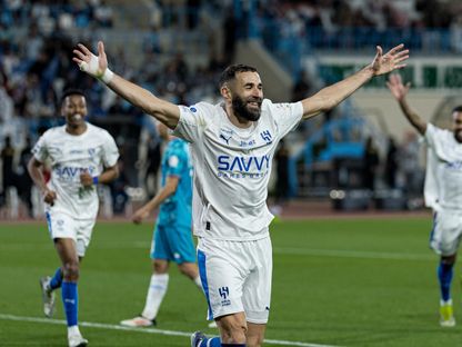 كريم بنزيما مهاجم الهلال يحتفل بأحد أهدافه في مرمى الأخدود - 5 فبراير 2026 - X/@Alhilal_FC