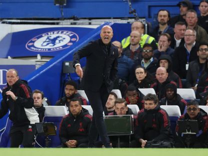 مدرب ليفربول آرني سلوت خلال مباراة ضد تشيلسي - 4 أكتوبر 2025 - REUTERS