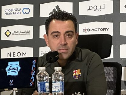 تشافي هيرنانديز في المؤتمر التقديمي لنهائي كأس السوبر الإسباني 2023 - Laliga/x