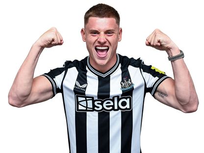 متوسط الميدان هارفي بارنز اللاعب الجديد لنادي نيوكاسل الإنجليزي - 23 يوليو 2023 - twitter/@NUFC