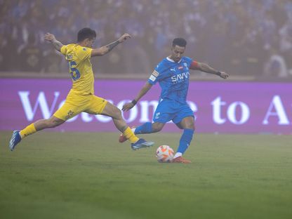 من مواجهة الهلال والنصر في الشوط الأول من الأسبوع 15 للدوري السعودي - 1 ديسمبر 2023 - X/@SPL