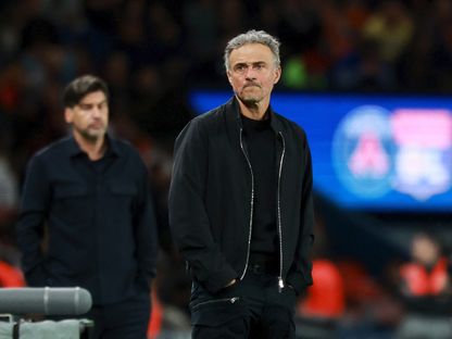 مدرب باريس سان جيرمان لويس إنريكي خلال مباراة ضد أولمبيك ليون - 19 أبريل 2026 - REUTERS