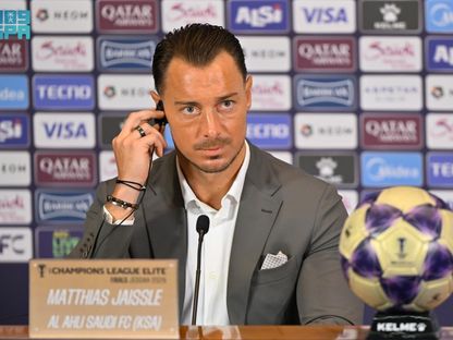 مدرب الأهلي السعودي ماتياس يايسله خلال مؤتمر صحافي قبل مواجهة ماتشيدا زيلفيا في نهائي دوري أبطال آسيا للنخبة بجدة - 24 أبريل 2026 - X/@SPA_Spor