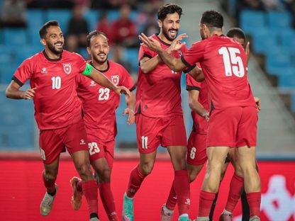 احتفال لاعبي الأردن بتسجيل هدف في مرمى تونس بمباراة ودية - 14 نوفمبر 2025 - X/@@JordanFA