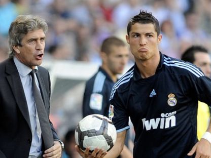 كريستيانو رونالدو ومانويل بيلغريني في ريال مدريد 2009-2010 - SkySports