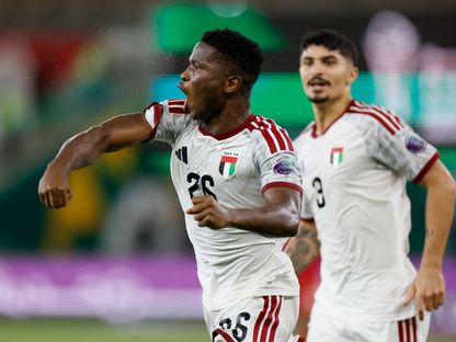شاهد.. الإمارات تهزم عُمان وتواجه السعودية في نهائي كأس الخليج