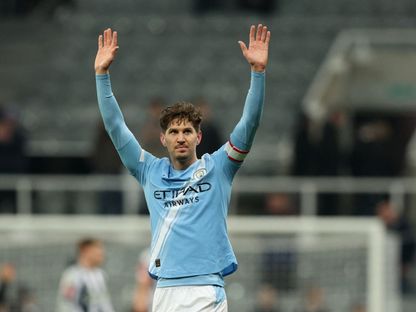 لاعب مانشستر سيتي جون ستونز بعد مباراة نيوكاسل يونايتد في كأس الاتحاد الإنجليزي  - 7 مارس 2026 - Reuters