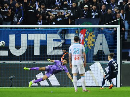 الجزائري قبال يمنح باريس إف.سي تعادلاً مثيرا مع مارسيليا