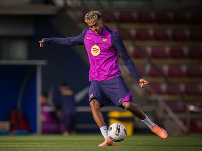 لامين يامال مهاجم برشلونة خلال التدريب قبل مباراة ريال مدريد في الدوري الإسباني - 25 أكتوبر 2025 - fcbarcelona.com