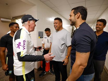 رونالدو نازاريو مع مدرب البرازيل كارلو أنشيلوتي خلال معسكر في الولايات المتحدة - 30 مارس 2026 - Rafael Ribeiro/CBF