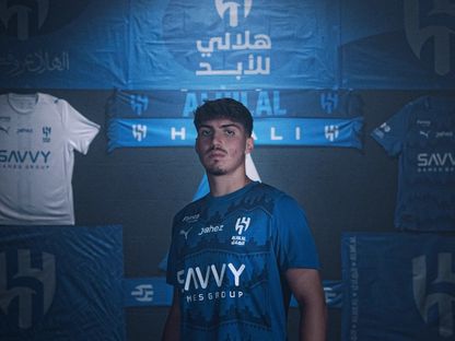 المدافع التركي يوسف أكتشيشيك ينضم للهلال السعودي بعقد لأربع سنوات - 1 سبتمبر 2025 - alhilal.com