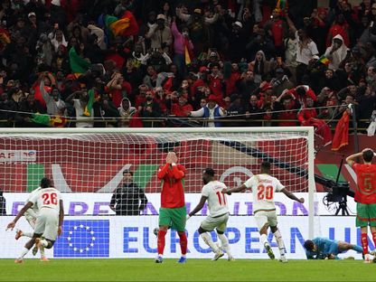 لاسين سينايوكو يُسجل هدف التعادل في مباراة المغرب ومالي بكأس أمم إفريقيا - 26 ديسمبر 2025 - Reuters