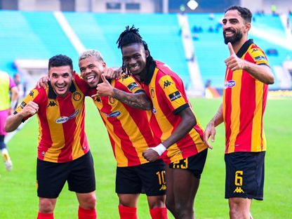 الترجي يكتسح العمران ويوسع الفارق في قمة الدوري التونسي