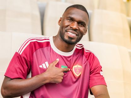 المهاجم البلجيكي كريستيان بينتيكي بعد انضمامه لنادي الوحدة الإماراتي - 1 يناير 2025 - X/@AlWahdaFCC