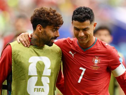 كريستيانو رونالدو وسامو كوستا في لقاء البرتغال وأوزبكستان بكأس العالم - 23 يونيو 2026 - Reuters