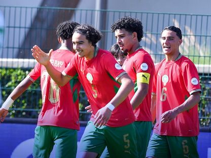 احتفال لاعبي المغرب بتسجيل هدف في مرمى الكاميرون بربع نهائي كأس إفريقيا تحت 17 عاماً - 24 مايو 2026 - X/@EnMaroc