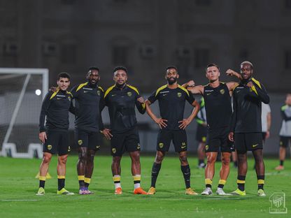 لاعبون من الاتحاد خلال تدريب - 19 فبراير 2026 - X/@ittihad