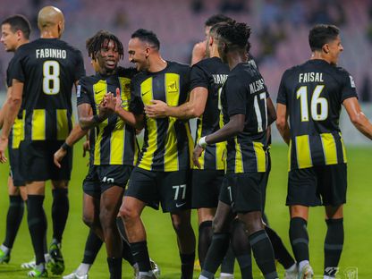 احتفال لاعبي فريق الاتحاد السعودي بهدف في شباك سباهان اصفهان - 4 ديسمبر 2023 - X/ittihad