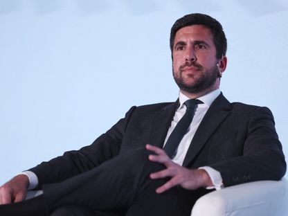 إنريكي ريكيلمي يبلغ ريال مدريد بعزمه مقارعة فلورنتينو بيريز على الرئاسة