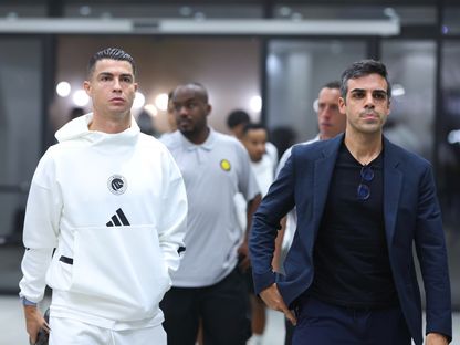 كريستيانو رونالدو قائد النصر يصل إلى الملعب قبل مواجهة جدة في كأس ملك السعودية - 23 سبتمبر 2025 - X/@AlNassrFC