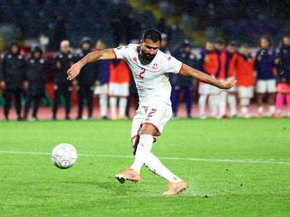 علي عبدي لاعب تونس يهدر ركلة ترجيح أمام مالي بثمن نهائي كأس أمم إفريقيا - 3 يناير 2025 - Reuters