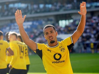 إيثان نوانيري المعار من أرسنال بعد مشاركته كبديل مع بوروسيا دورتموند أمام فياريال في دوري أبطال أوروبا - 9 سبتمبر 2026 - reuters