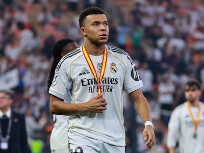 كيليان مبابي مهاجم ريال مدريد عقب الهزيمة أمام برشلونة في نهائي كأس السوبر الإسبانية - 11 يناير 2026 - REUTERS